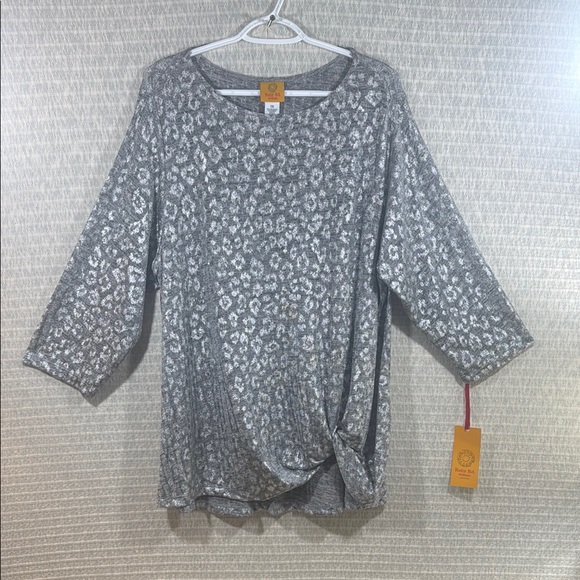Ruby Rd. Tops - Ruby Rd. Black and White Textured Blouse - NWT